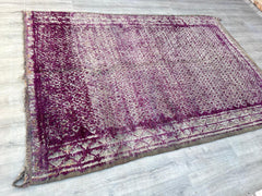 Vintage Rug 193 x 280 cm = 6.3 x 9.2 FT