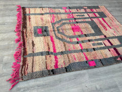 Vintage Rug 158 x 200 cm = 5.2 x 6.5 FT