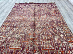 Vintage Rug 183 x 289 cm = 6.0 x 9.4 FT