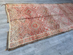 Vintage Rug 190 x 535 cm = 6.2 x 17.5 FT