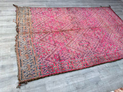 Vintage Rug 198 x 315 cm = 6.5 x 10.3 FT