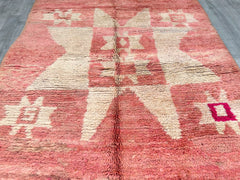 Vintage Rug 144 x 227 cm = 4.7 x 7.4 FT