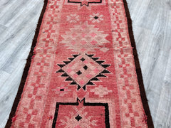 Vintage Runner Rug 100 x 281 cm = 3.3 x 9.2 FT