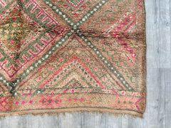 Vintage Rug 182 x 288 cm = 5.9 x 9.4 FT