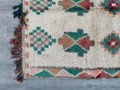 Vintage Rug 136 x 316 cm = 4.5 x 10.3 FT