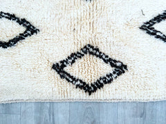 Beni Ourain Rug 110 x 168 cm = 3.6 x 5.5 FT