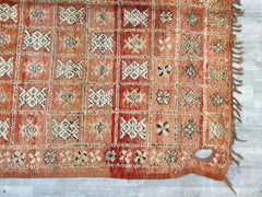 Vintage Rug 175 x 287 cm = 5.7 x 9.4 FT