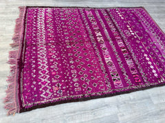 Vintage Rug 185 x 268 cm = 6.1 x 8.8 FT