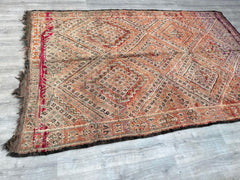 Vintage Rug 195 x 296 cm = 6.4 x 9.7 FT