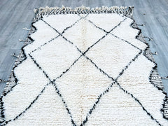 Beni Ourain Rug 146 x 251 cm = 4.8 x 8.2 FT