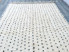 Beni Ourain Rug 203 x 312 cm = 6.7 x 10.2 FT