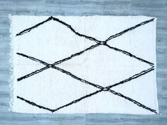 Beni Ourain Rug 166 x 246 cm = 5.4 x 8 FT