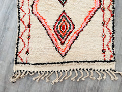 092x311 cm = 3.0 x 10.2 Handmade Moroccan Runner Rug – Vintage Azilal 3x10 Hallway Carpet – Authentic Berber Wool