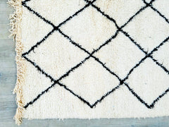 197 x 289 cm = 6.5 x 9.5 ft Diamonds Moroccan Rug - Handmade Berber Carpet, Soft Dots, Minimalist Design, Bohemian Style, Custom Size for Living Rooms