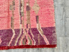 Vintage Rug 136 x 220 cm = 4.5 x 7.2 FT