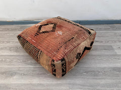 Moroccan pouf, kilim pouf, 60 cm x 60 cm x 20 cm pouf