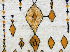 Moroccan Berber Rug - Cream Wool Beni Ourain Carpet - Handmade Minimalist Area Rug for Modern Homes