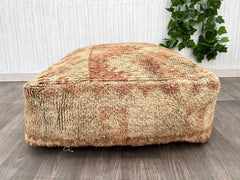 Colorful Kilim Cushions: Moroccan Flair for Cozy Corners