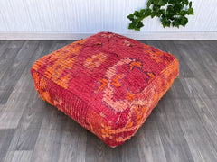 moroccan pouf, pouf, kilim pouf, berber pouf, outdoor pouf