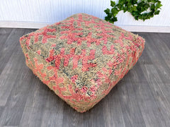 moroccan pouf, wool pouf, berber pouf, handcrafted pouf, maroon pouf