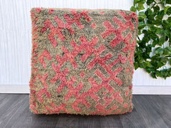 moroccan pouf, wool pouf, berber pouf, handcrafted pouf, maroon pouf