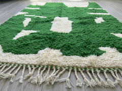 Green Moroccan Rug – Handmade Ivory Wool Berber Carpet with Abstract Geometric Pattern