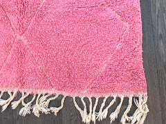 Pink Moroccan Beni Ourain Rug – Handmade Berber Wool Plush Area Carpet for Modern Boho Living Room