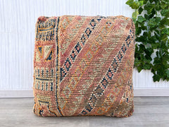 Colorful Moroccan pouf, Moroccan Foot Stool Ottoman, Yoga Meditation Cushion, Moroccan Handmade Pouf Wool, Outdoor Furniture Pouf, Vintage