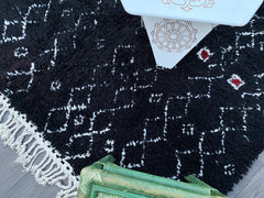 Black Moroccan Beni Ourain Rug – Handmade Wool Berber Carpet with Tribal Diamond Pattern